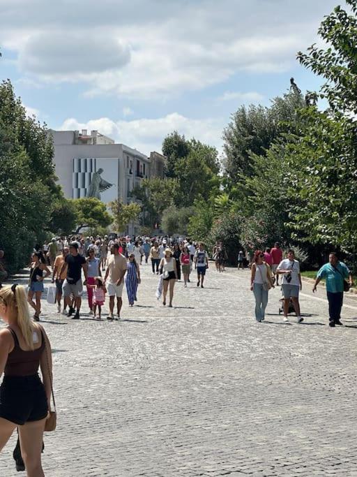 Contemporary Apartment 200M From Acropolis 100Mbps Netflix アテネ エクステリア 写真