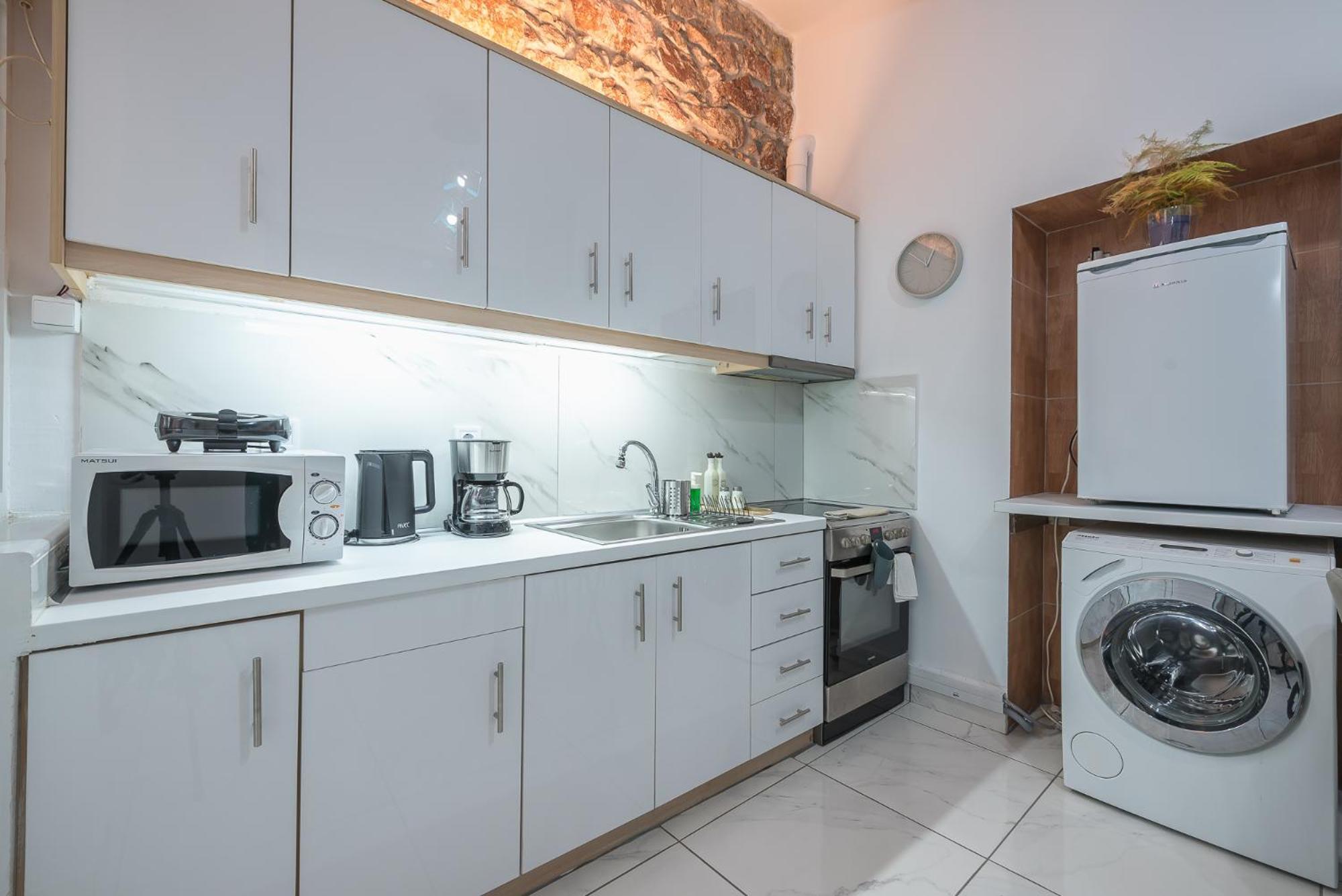 Contemporary Apartment 200M From Acropolis 100Mbps Netflix アテネ エクステリア 写真